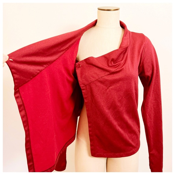 Arc’teryx Yonge Long Sleeve Alwyn Fleece Wrap in Red Size Medium - Picture 3 of 12